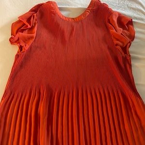 Orange top